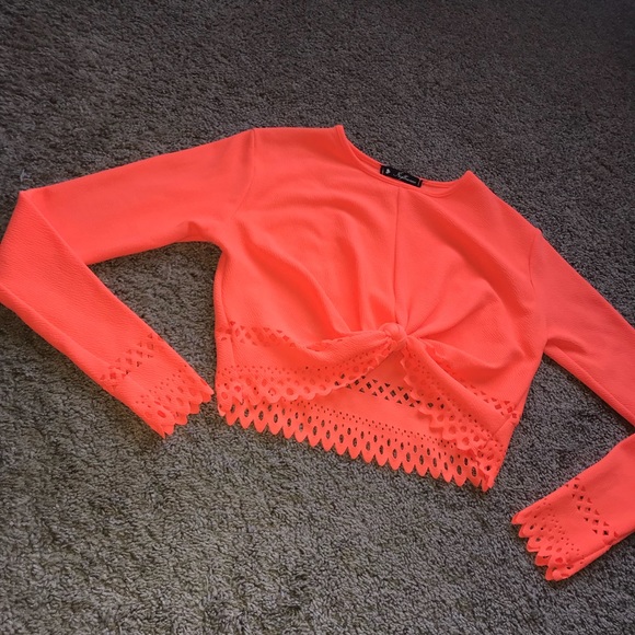 Neon Crop Top - Picture 3 of 4